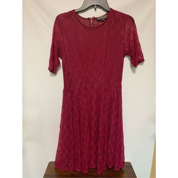 J. Gee Women's Floral Lace A Line Dress Red Size Medium - Picture 1 of 7